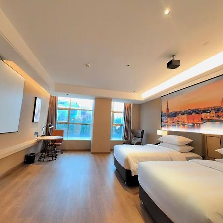 Vienna International Hotel Shenzhen Shuibei Exterior photo